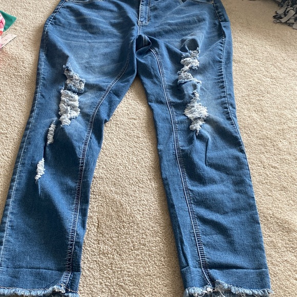 Ashley Stewart distressed jeans size 24 - Picture 4 of 9
